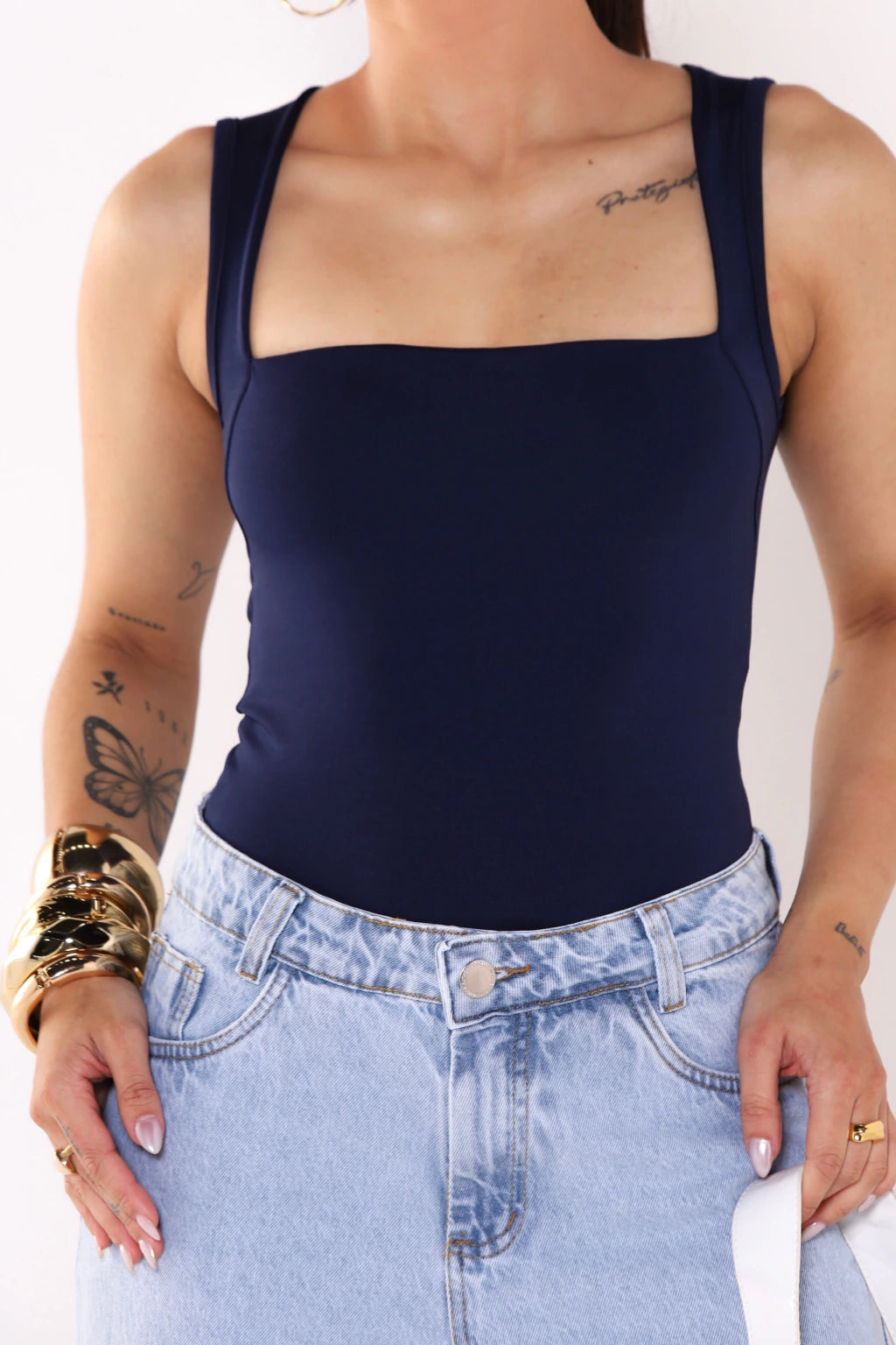 Blusa Decote Reto