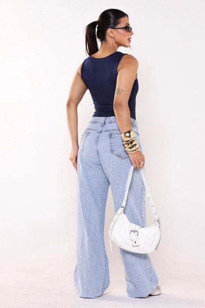 Blusa Decote Reto