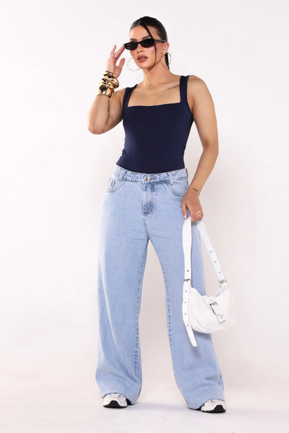 Blusa Decote Reto
